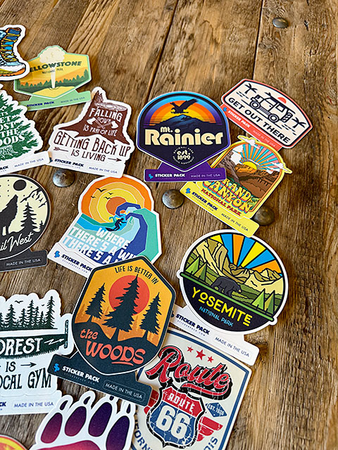 ステッカーパック　アウトドア　ステッカー　Lサイズ　（35枚セット）　MADE IN U.S.A.　耐水＆耐光素材　PVCステッカー |  | 10