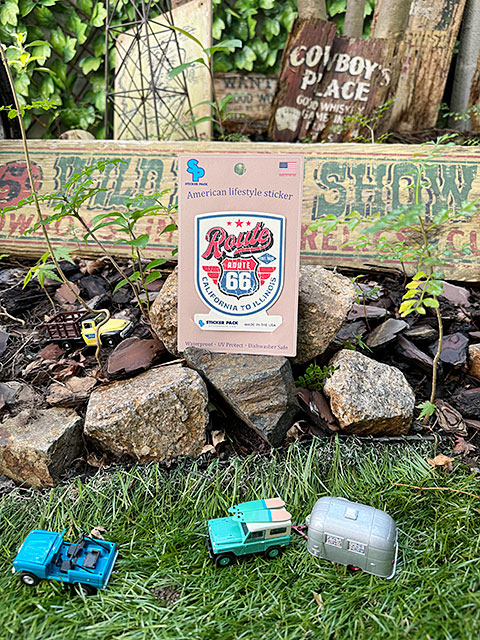 ステッカーパック　アウトドア　ステッカー　ルート66シリーズ　Lサイズ　（ルート66　CAL　to　IL）　MADE IN U.S.A.　耐水＆耐光素材 |  | 02