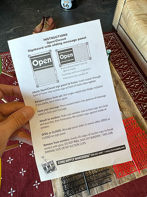 アメリカのショップで使われてるメニューボード　オープン＆クローズ　（横型）　ストアサプライ・ウェアハウス製 |  | 07