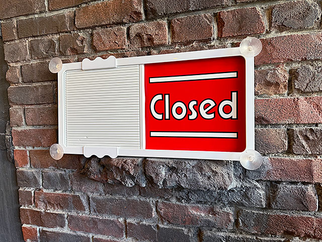 アメリカのショップで使われてるメニューボード　オープン＆クローズ　（横型）　ストアサプライ・ウェアハウス製 |  | 05