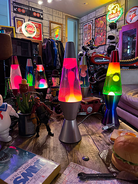 Lava Lamp社　ラバライト　正規品　ラバランプ　（イエロー/パープル/シルバーボディ）　■　アメリカン雑貨　アメリカ雑貨