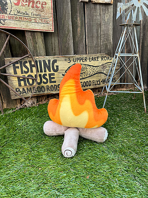 SNSでバズり中！ 焚き火 ぬいぐるみ ボンファイアー （全4種セット