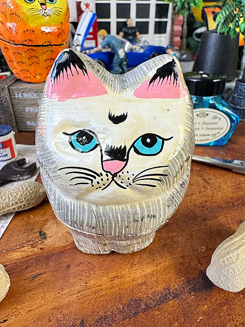 立ちネコ ペーパーマッシュ (グレー) 猫 小物入れ □ アメリカ 立ちネコ ペーパーマッシュ (グレー) 猫 小物入れ □ アメリカ