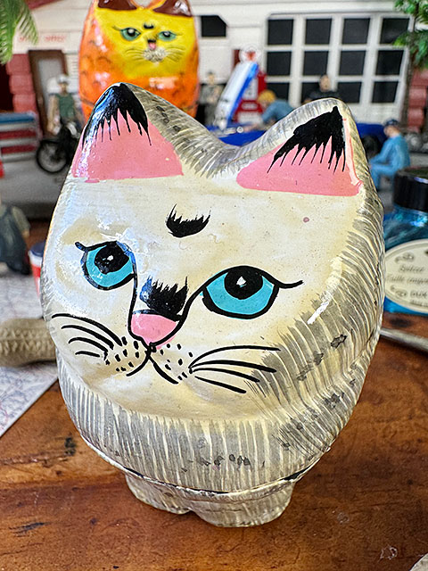 立ちネコ ペーパーマッシュ （グレー） 猫 小物入れ □ アメリカン雑貨