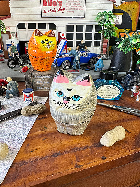 立ちネコ ペーパーマッシュ （グレー） 猫 小物入れ □ アメリカン雑貨