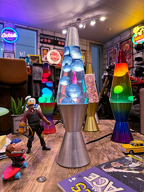 稀少な絶盤モデル！ Lava Lamp社 ラバライト 正規品 ラバランプ（メタル/クリア/シルバーボディ） アップトランスSサイズ付属