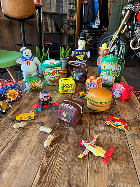 1950年代DOLLY TOY COアヒルちゃんキャンディーコンテナ