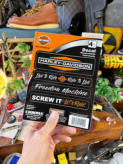 ハーレーダビッドソン　オフィシャルステッカー　デカール　（4Pスローガン）　■ アメリカン雑貨 アメリカ雑貨 | Harley Davidson | 02