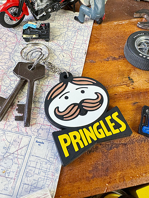 プリングルズ　ラバーキーホルダー　（ミスタープリングルズ）　■　アメリカン雑貨　アメリカ雑貨 | 