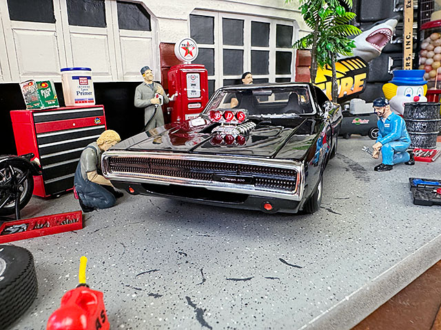 Jada　映画　ワイルドスピード　ダイキャストミニカー　1/24スケール　（ドム/1970年式ダッジ　チャージャー/ブラック） |  | 03