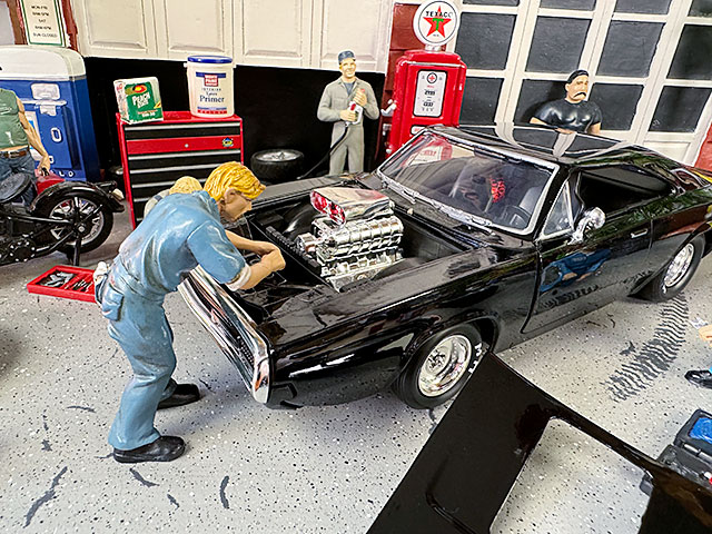 Jada　映画　ワイルドスピード　ダイキャストミニカー　1/24スケール　（ドム/1970年式ダッジ　チャージャー/ブラック） |  | 04