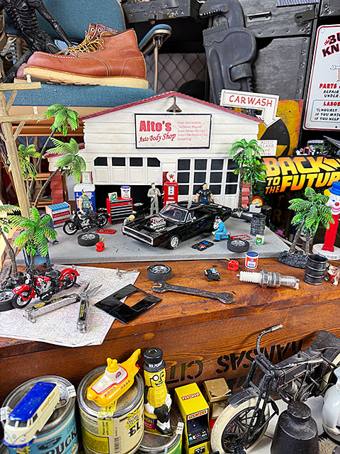 Jada　映画　ワイルドスピード　ダイキャストミニカー　1/24スケール　（ドム/1970年式ダッジ　チャージャー/ブラック） |  | 11