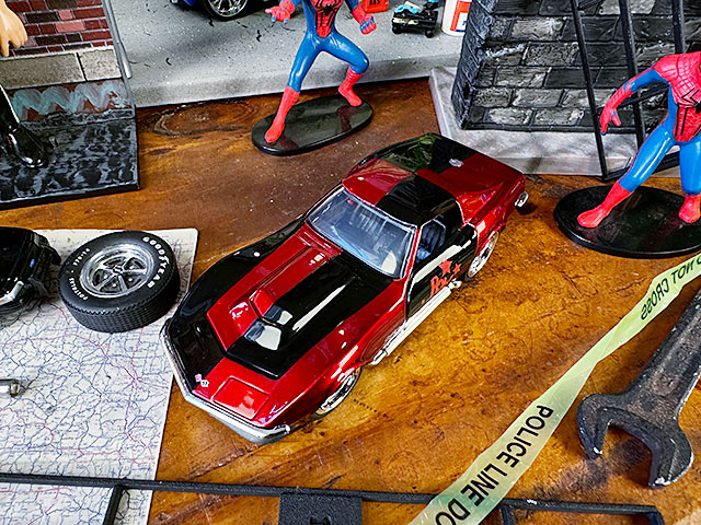 Jada DC コミック ハーレイ・クイン 1969年シボレー コルベット