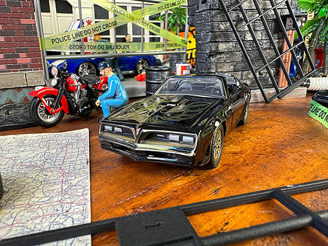 Jada　映画　トランザム7000　スモーキー＆バンディット　1977年　ポンティアック　ファイヤーバード　ダイキャストミニカー　1/32スケール |  | 03