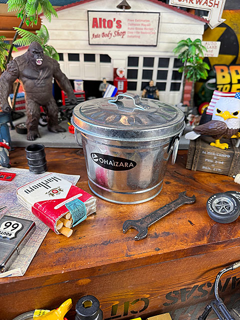 創業大正12年　熟練職人による手作り　日本製　オハイザラ　1Lサイズ　バケツ型　フタ付き　灰皿 ■ アメリカン雑貨 アメリカ雑貨 |  | 06