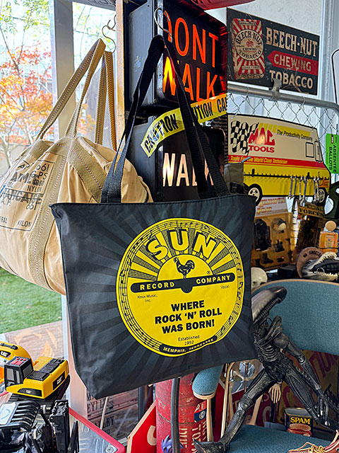 サンレコード　エルヴィス・プレスリー　THAT'S ALL RIGHT　トートバッグ ■ アメリカン雑貨 アメリカ雑貨 | 