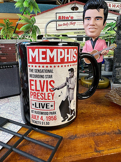 エルヴィス・プレスリー　メンフィス　ライブポスター　オフィシャル　マグカップ　315ml ■ アメリカン雑貨 アメリカ雑貨 |  | 01