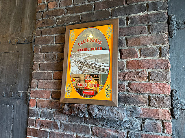 マーキュリー　パブミラー　（マリブビーチ）　■　アメリカン雑貨　アメリカ雑貨 | MERCURY | 03