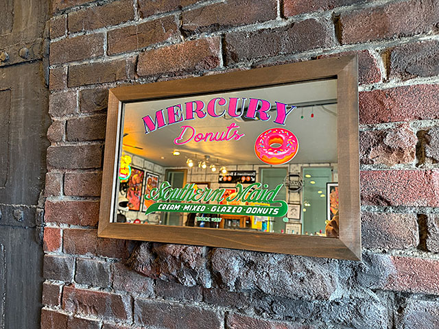 マーキュリー　パブミラー　（ドーナツ）　■　アメリカン雑貨　アメリカ雑貨 | MERCURY | 03