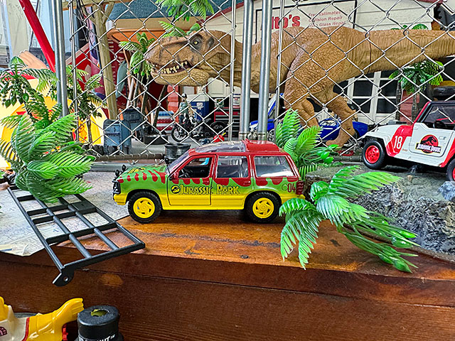 Jada 映画 ジュラシックパーク フォード エクスプローラー ダイ