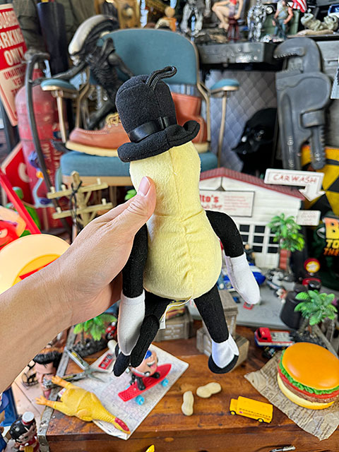ヴィンテージ　ミスターピーナッツ　MR.PEANUT ぬいぐるみ　特大サイズ ヴィンテージ ミスターピーナッツ MR.PEANUT ぬいぐるみ 特大サイズ