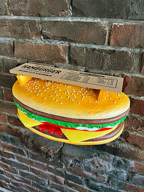 ハンバーガー　パッチ　置物（ベース付） 卸売 通販ゲーム・おもちゃ・グッズ - ハンバーガー パッチ 置物