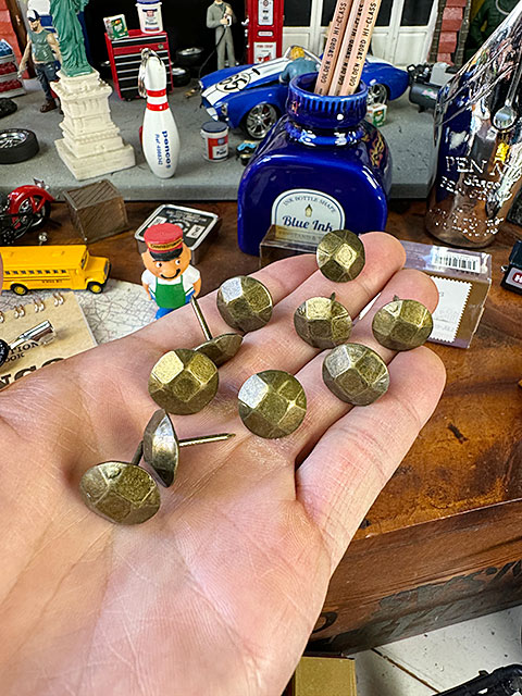 アンティーク　プッシュピン　直径1.5cm　24個入り　画鋲　（TYPE D）　■ アメリカン雑貨 アメリカ雑貨 |  | 03