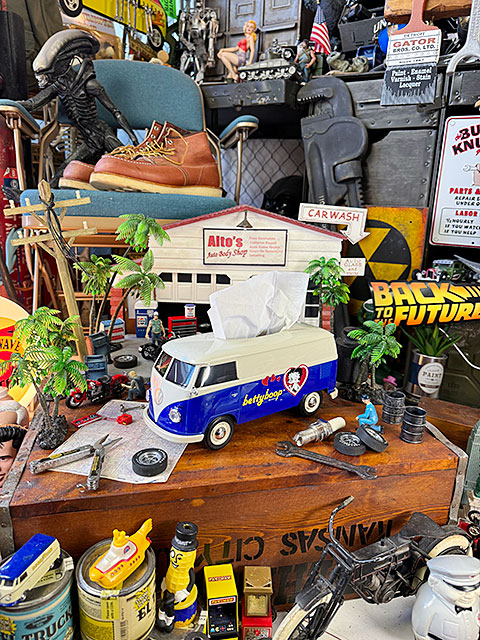 ベティ・ブープ　コラボモデル　ワーゲンバス　ティッシュボックス　（ツートンネイビー）　■　アメリカン雑貨　アメリカ雑貨 |  | 02