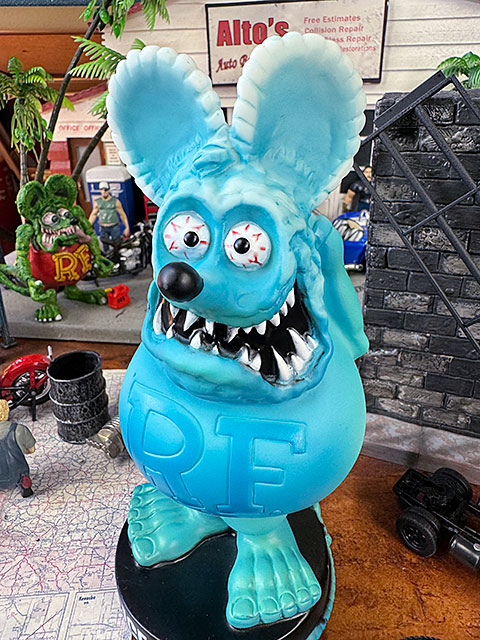 RAT FINK（ラットフィンク） ファンコ ボビングヘッド （アイスブルー