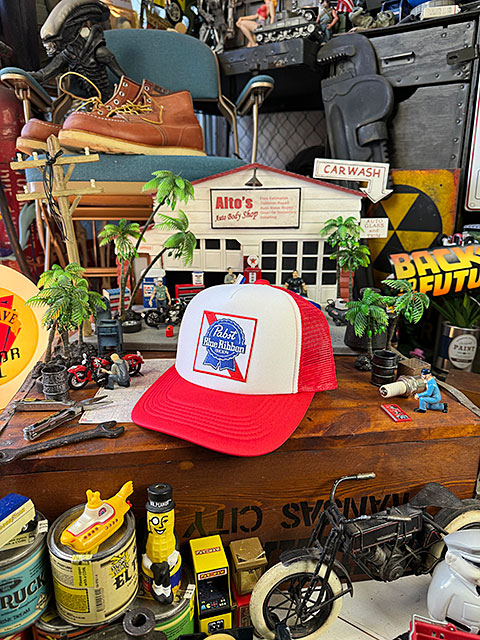 パブスト　ブルーリボン　ビアー　メッシュキャップ　帽子色＝ホワイト×レッド ■ アメリカン雑貨 アメリカ雑貨 |  | 02