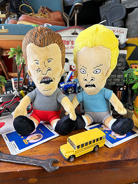 MTV　ビーバス＆バットヘッド　ぬいぐるみ　（2体セット）　キッドロボット　プラッシュ　■ アメリカン雑貨 アメリカ雑貨 | 