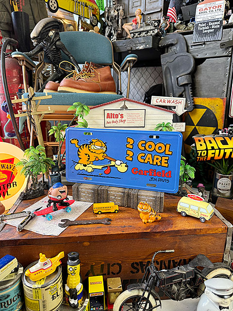 ガーフィールド　ライセンスプレート　（ブルー）　■　アメリカン雑貨　アメリカ雑貨 |  | 01