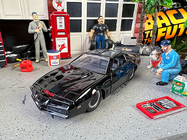 Jada　海外ドラマ　ナイトライダー　K.I.T.T.　ダイキャストミニカー　1/32スケール　1982年　ポンティアック　ファイヤーバード | 