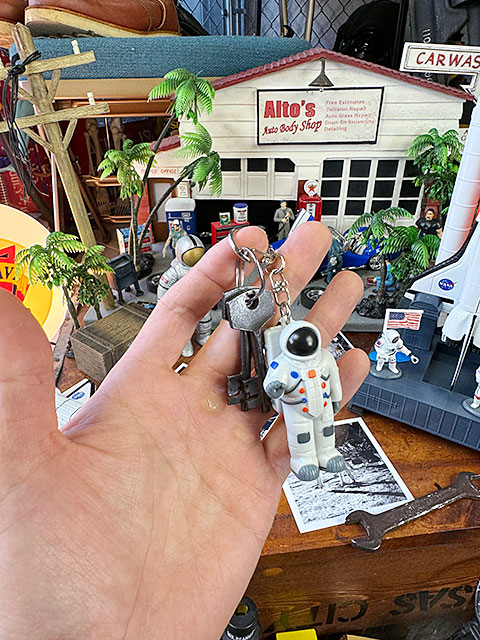 キッカーランド　しゃべる＆光る！　宇宙飛行士　アストロノート　キーホルダー ■ アメリカン雑貨 アメリカ雑貨 |  | 01