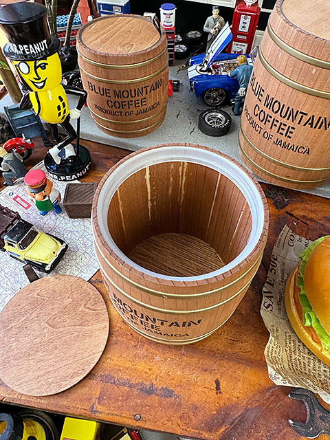 ミニ樽　（ブラウン/Mサイズ）　単品　たる型　小物入れ　MADE IN JAPAN　■　アメリカン雑貨　アメリカ雑貨 |  | 03