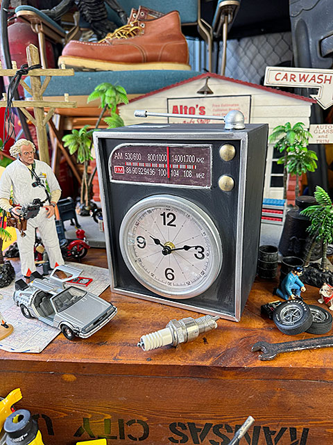 ヴィンテージラジオ型　バンククロック　置き時計　貯金箱 ■ アメリカン雑貨 アメリカ雑貨 | 