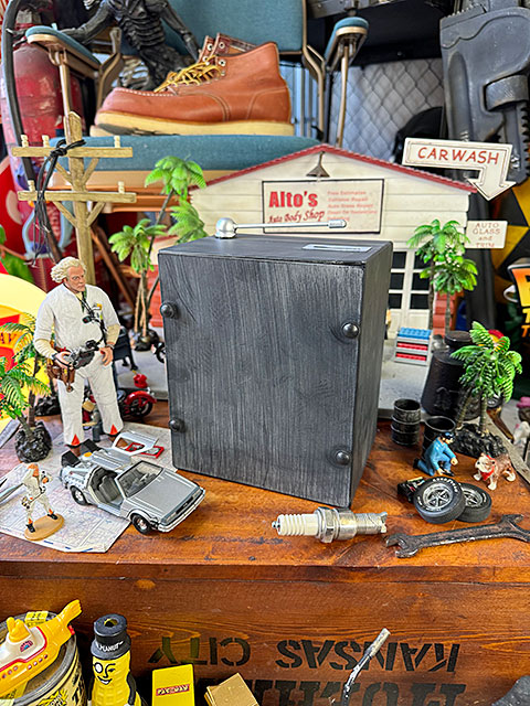 ヴィンテージラジオ型　バンククロック　置き時計　貯金箱 ■ アメリカン雑貨 アメリカ雑貨 |  | 06