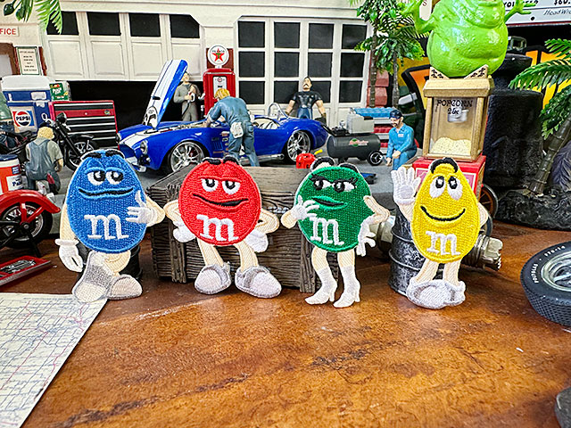 M&M's　キャラクターワッペン　ミニサイズ　（4色セット） ■ アメリカン雑貨 アメリカ雑貨｜candytower