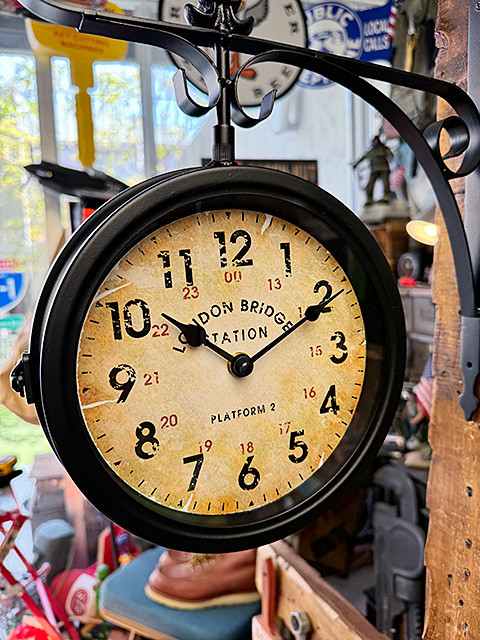 ロンドンブリッジ　ステーションクロック　（両面時計タイプ）　■　アメリカン雑貨　アメリカ雑貨 |  | 03