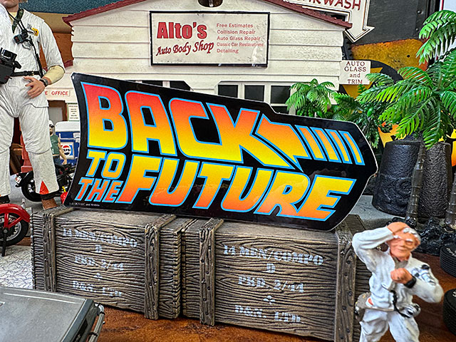 映画　バック・トゥ・ザ・フューチャー　タイトルロゴ　ステッカー　（Lサイズ） ■ アメリカン雑貨 アメリカ雑貨 | 