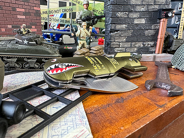 タックフォース　シャークボム　ナイフ　（グリーン） ■ アメリカン雑貨 アメリカ雑貨 |  | 02