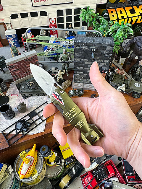 タックフォース　シャークボム　ナイフ　（グリーン） ■ アメリカン雑貨 アメリカ雑貨 |  | 03