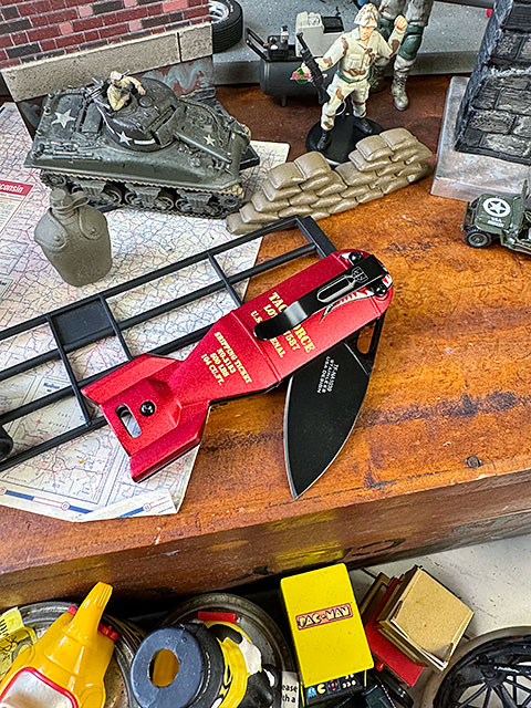 タックフォース　シャークボム　ナイフ　（レッド） ■ アメリカン雑貨 アメリカ雑貨 |  | 02