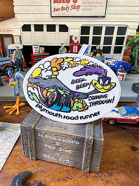 ロードランナー　ワッペン　（プリムス・ロードランナー/COMING THROUGH） ■ アメリカン雑貨 アメリカ雑貨 | 