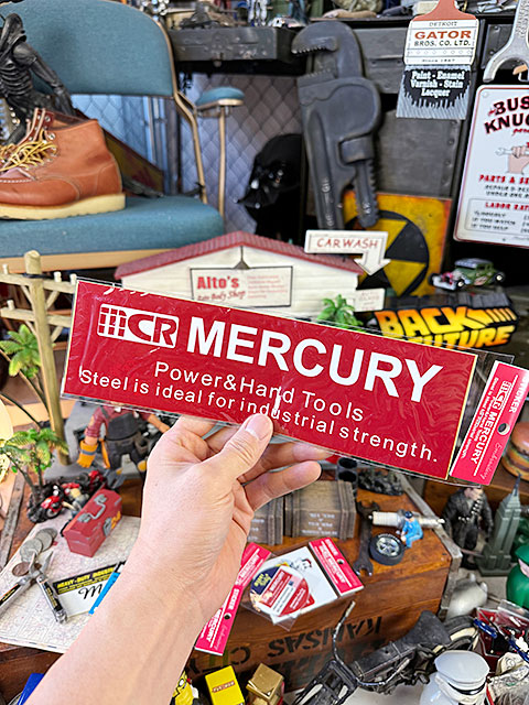 マーキュリー　ステッカー　（TAG RED BIG）　25cm ■ アメリカン雑貨 アメリカ雑貨 | MERCURY | 02