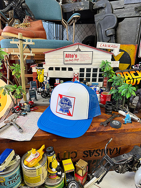 パブスト　ブルーリボン　ビアー　メッシュキャップ　帽子色＝ホワイト×ブルー ■ アメリカン雑貨 アメリカ雑貨 |  | 02