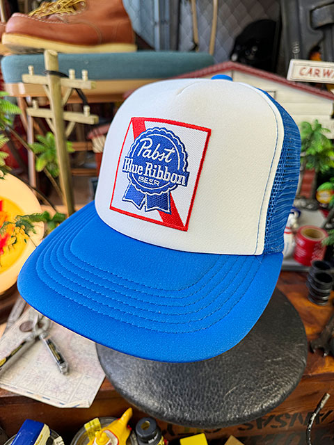 パブスト　ブルーリボン　ビアー　メッシュキャップ　帽子色＝ホワイト×ブルー ■ アメリカン雑貨 アメリカ雑貨 |  | 05