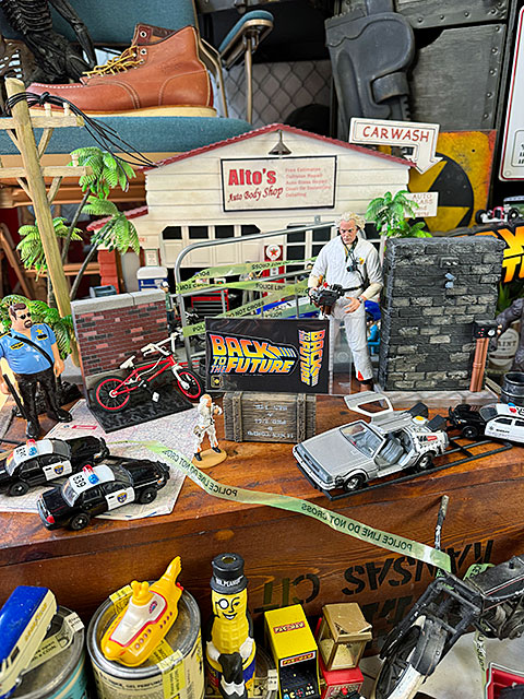 映画　バック・トゥ・ザ・フューチャー　タイトルロゴ　ステッカー　（Sサイズ） ■ アメリカン雑貨 アメリカ雑貨 |  | 01