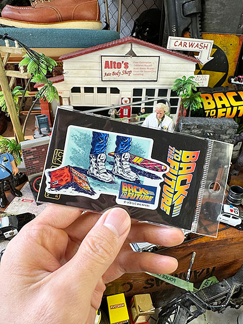映画　バック・トゥ・ザ・フューチャー　オフィシャル　ステッカー　（未来アイテム/Sサイズ） ■ アメリカン雑貨 アメリカ雑貨 |  | 02