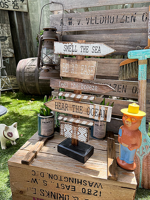 ビーチサイド　ガイドサイン　スタンドオブジェ ■ アメリカン雑貨 アメリカ雑貨 |  | 07